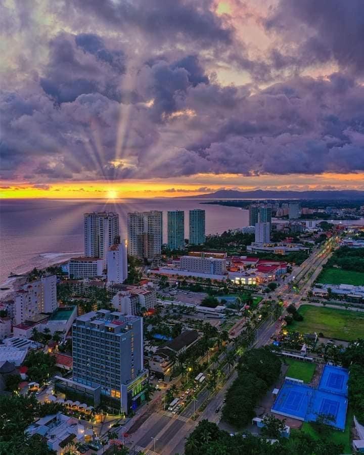 פוארטו ואלארטה Sunscape Residence Tower מראה חיצוני תמונה
